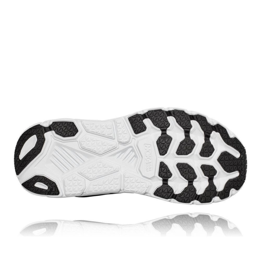 Women's Hoka Clifton 7 Sneakers Black / White | ZA-05FRWNM